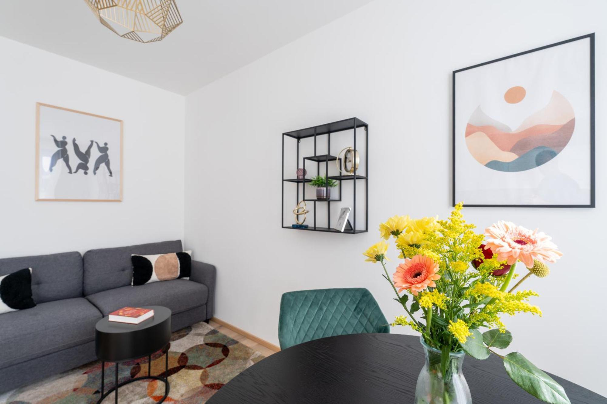 Apartment 1br City Life Escape By Hm
